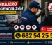 Cerrajero urgente en Vega Baja realizando apertura profesional de puerta con servicio 24 horas y asistencia rápida sin daños.